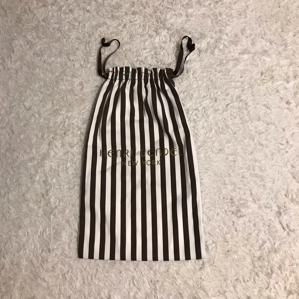 Henri Bendel Drawstring Dustbag - Picture 1 of 6